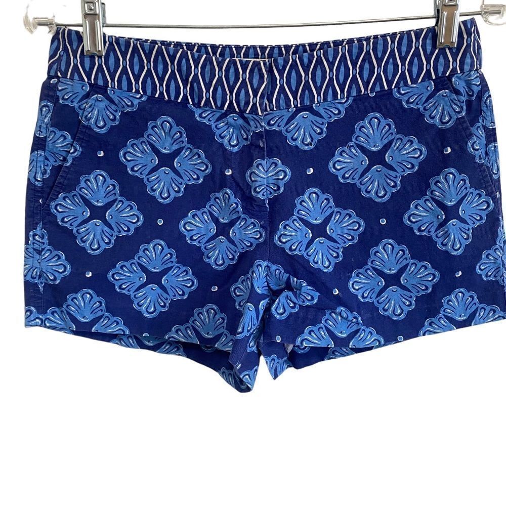 VINEYARD VINES Blue She’ll Print Chino Shorts